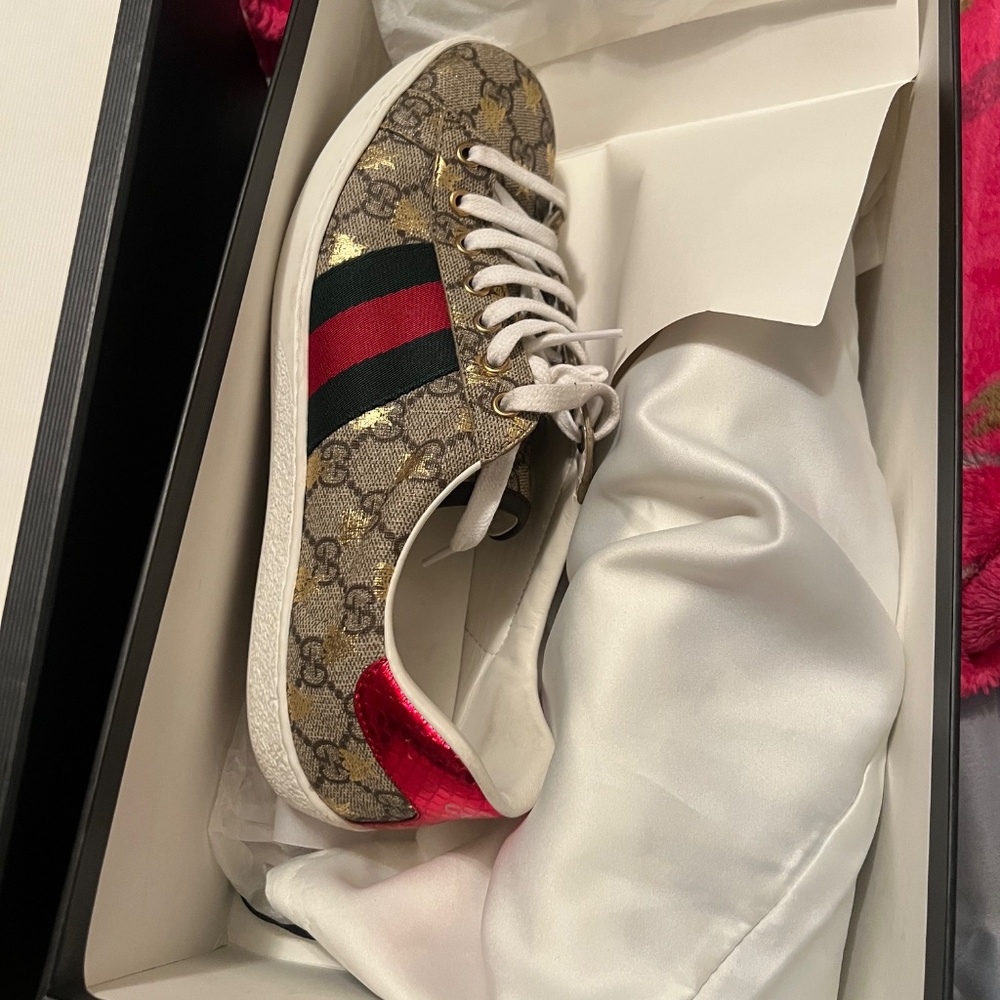 Authentic Men Gucci Shoes - Picture 4 of 4